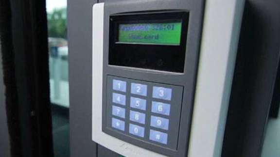 Electronic access control machine